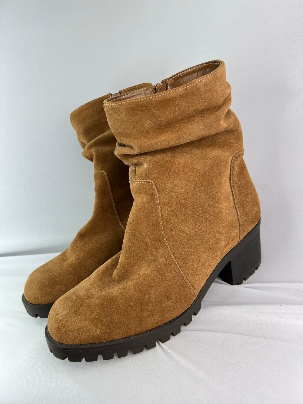 Bella Vita Hattie Womens Cognac Suede Leather Slouch Block Heel Booties 11W Wide
